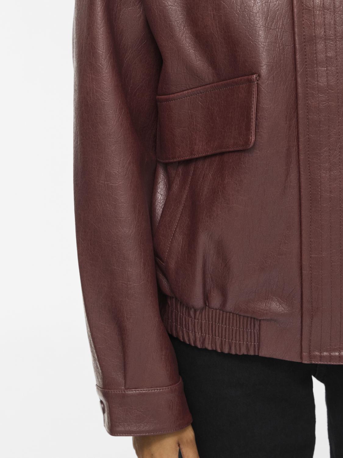 model_shot-detail